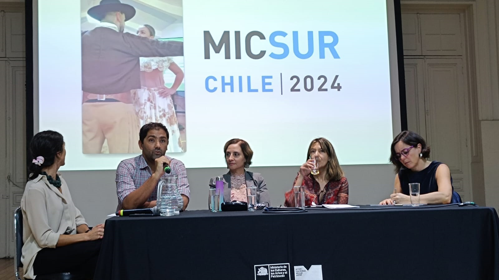 Texto descriptivo de la imagen