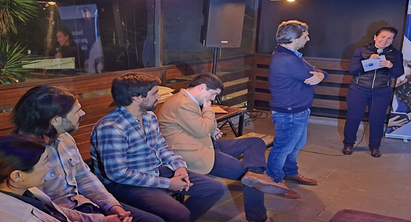 Texto descriptivo de la imagen