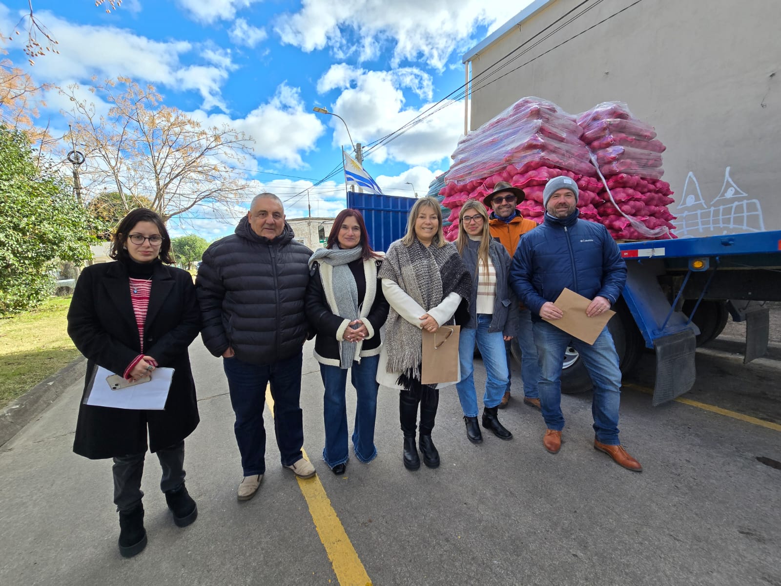 Canelones recibió donación de papas de ANSEPA para reforzar la alimentación durante ola de frío