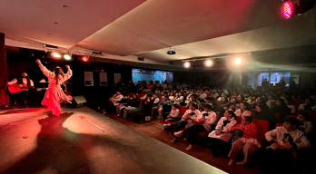 El auditorio Batalla de las Piedras homenajeó el rol de la mujer en una sala llena de estudiantes
