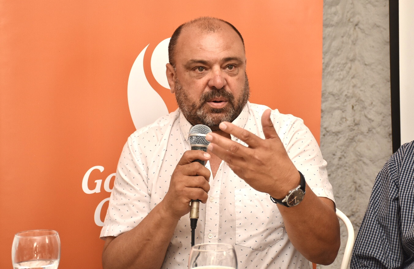 Adjunto de la Secretaria Nacional de Drogas, Dardo Rodríguez, en la firma de convenio entre Intendencia y Junta Nacional de Drogas