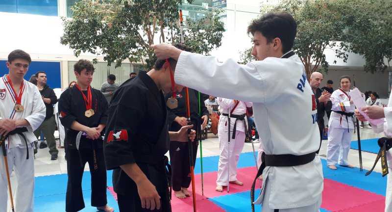 Con grán éxito, la academia de artes marciales ATA Uruguay celebró un torneo de cinturones negros en el Centro Civico Costa Urbana