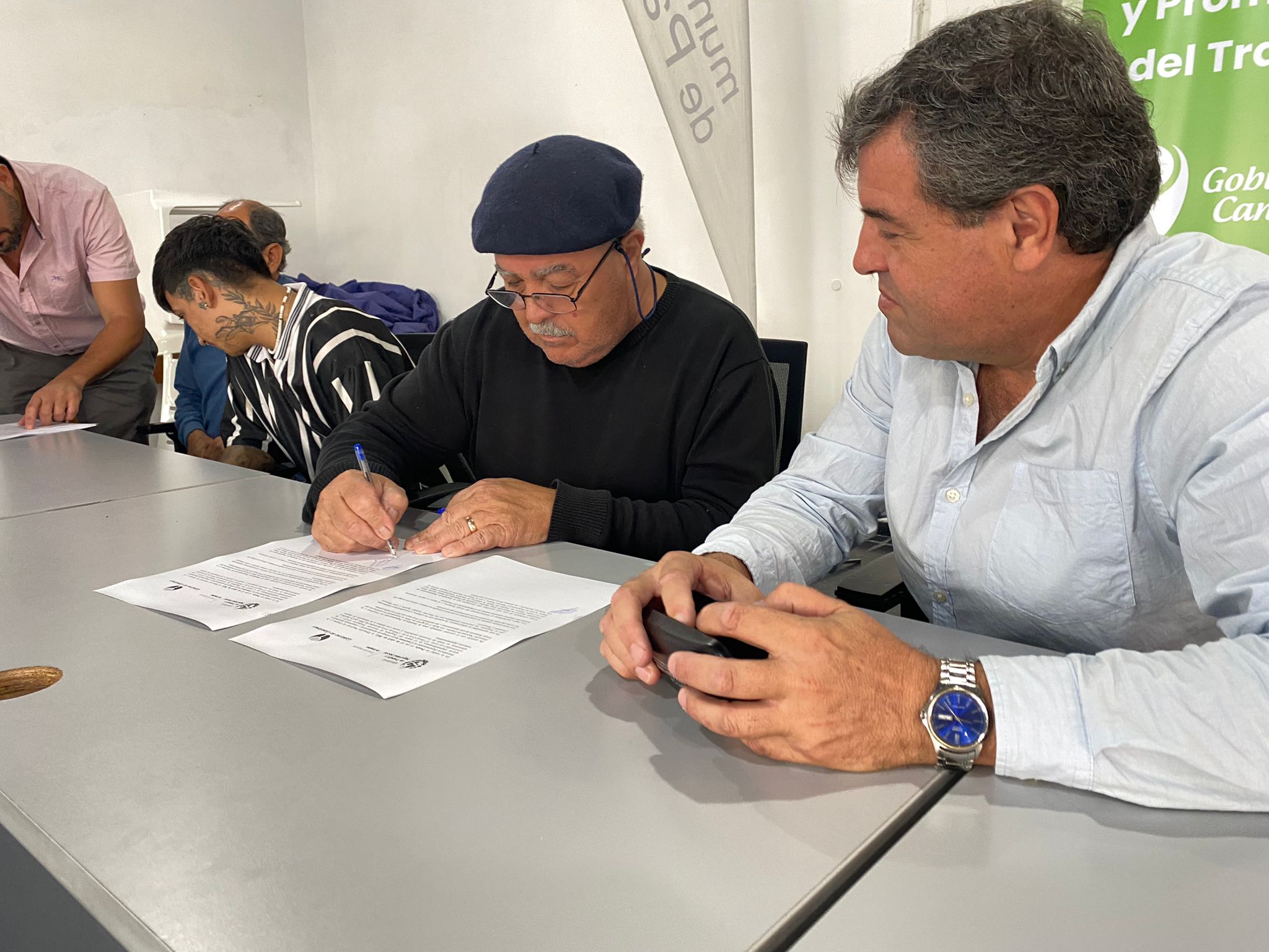 Alcalde Municipio de Pando, Alcides Pérez, y Director Unidad de Empleo y Trabajo, Jorge Repetto