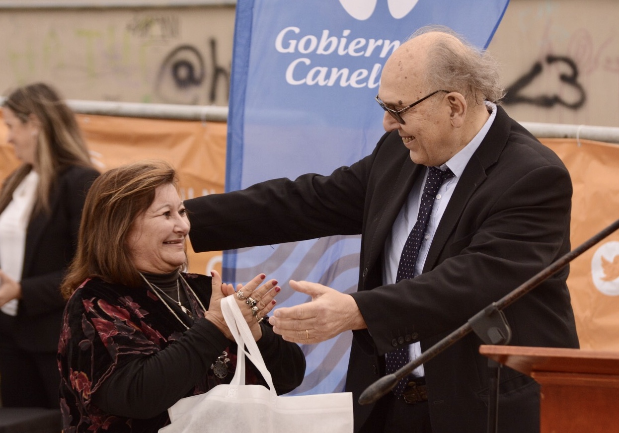 Alcaldesa de Ciudad de la costa, Maestra Sonia Misirian y Ex intendente de Canelones, Dr Marcos Carámbula