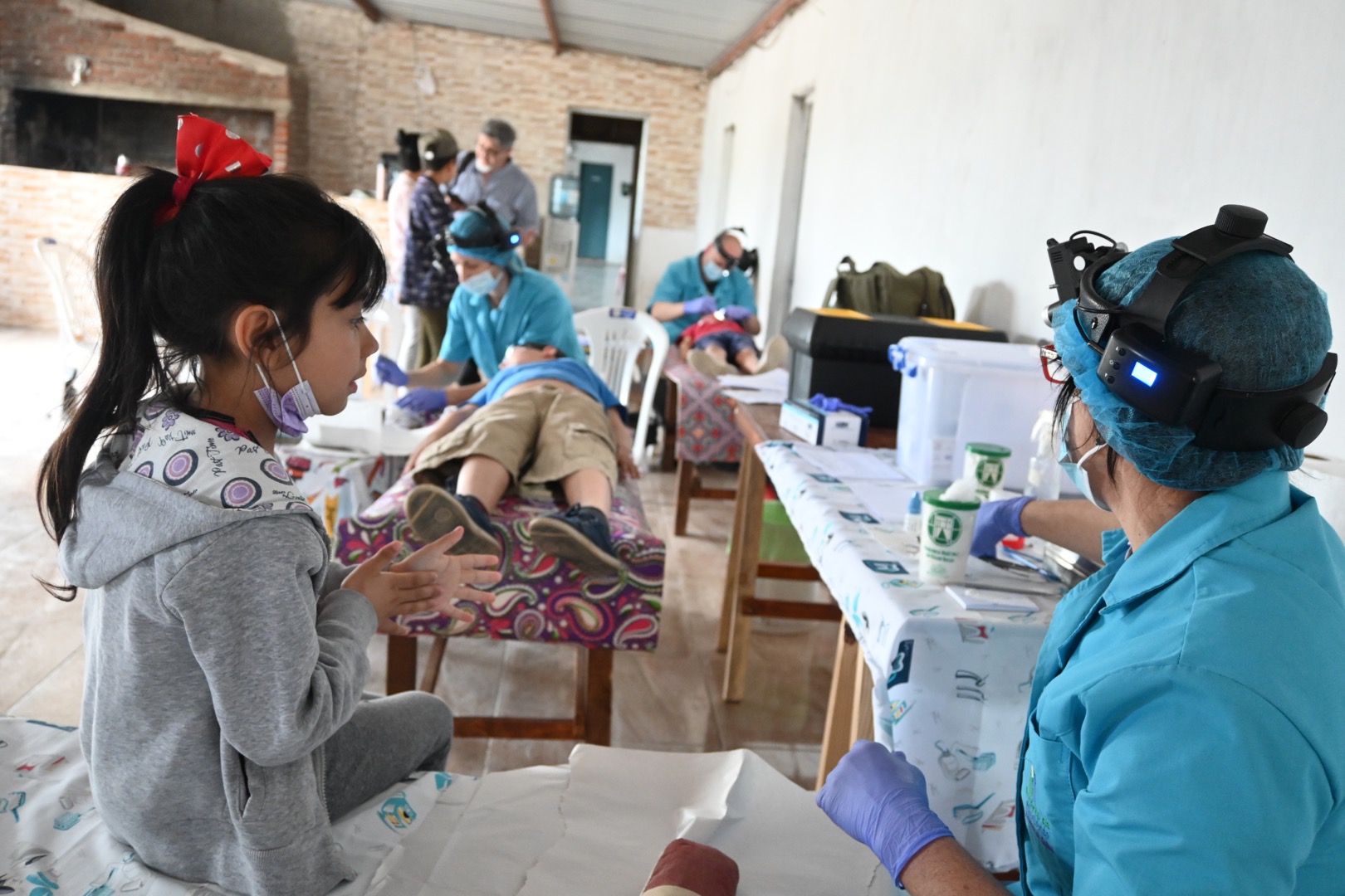 Atención a niñas y niños en el Plan de Salud Bucal 
