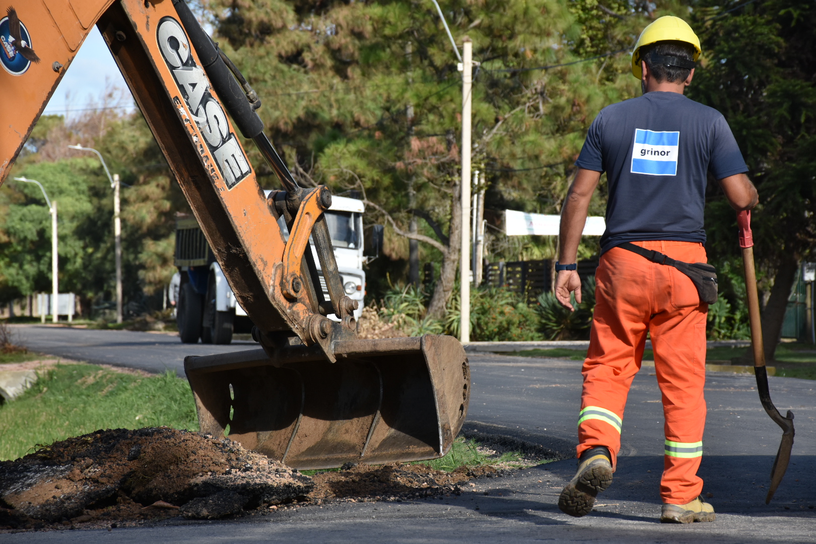 Avanzan obras de infraestructura vial en la calle Stella Maris de Ciudad de la Costa