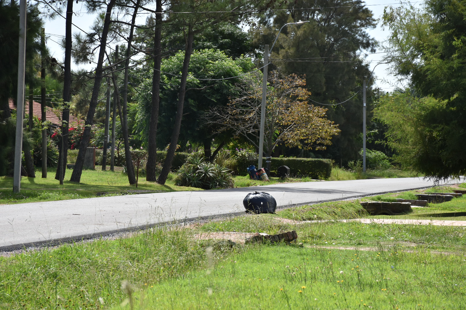 Avanzan obras de infraestructura vial en la calle Stella Maris de Ciudad de la Costa