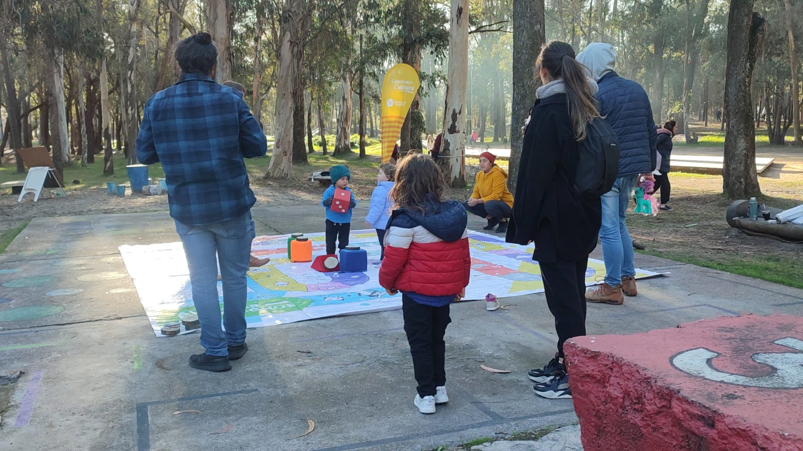 Se celebró el Día Internacional del Juego en la Ludoteca Luis “Perico” Pérez Aguirre en el parque Roosevelt