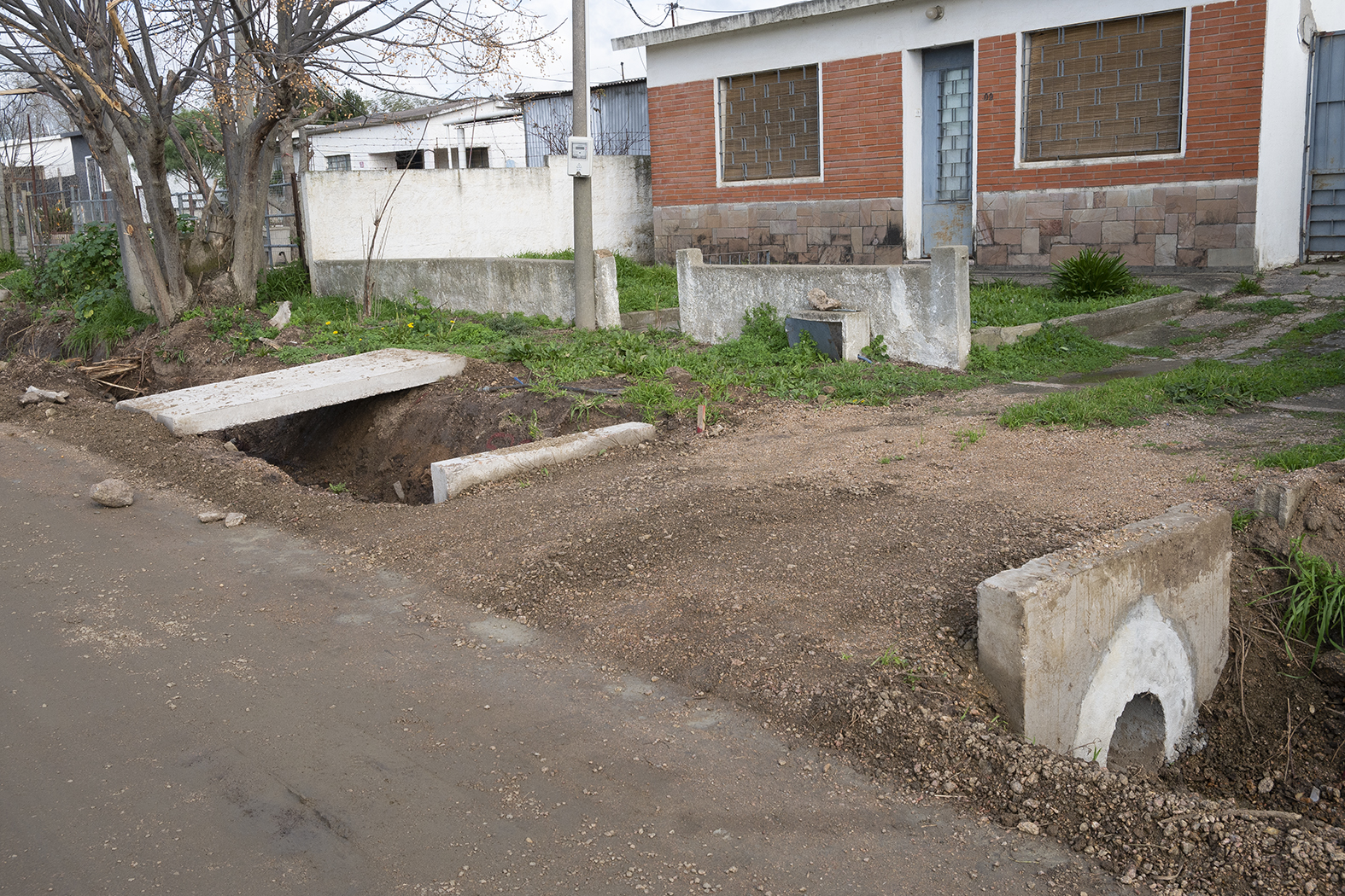 Avanzan las obras de pavimentación en Jardines de Campisteguy y Juana de Arco en el Municipio de Las Piedras