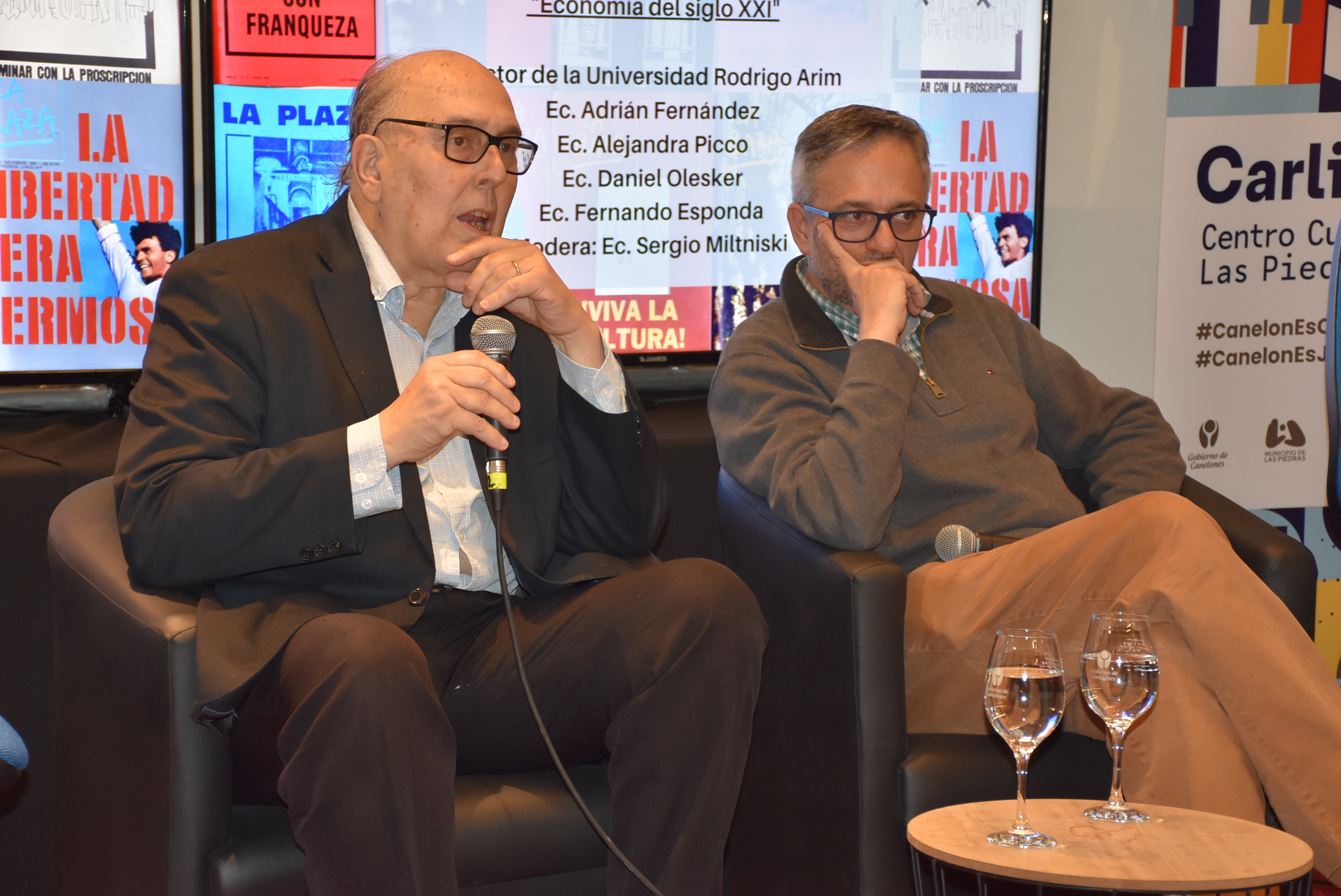 De izquierda a derecha ex intendente de Canelones Marcos Carámbula y Rector de la Universidad de la República Rodrigo Arim