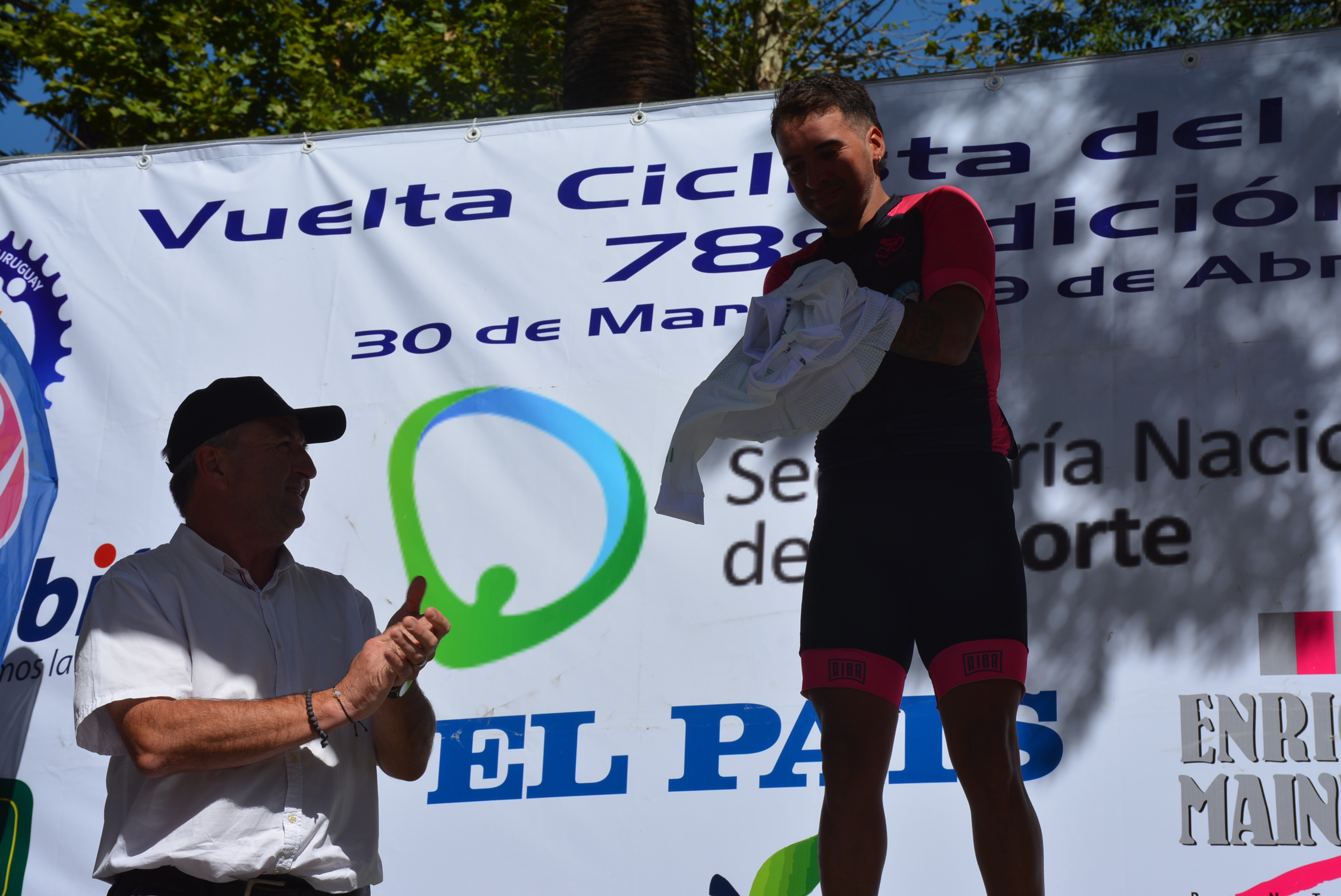 Vuelta Ciclista 2023: llegada de la primera etapa y podio en ciudad de Canelones