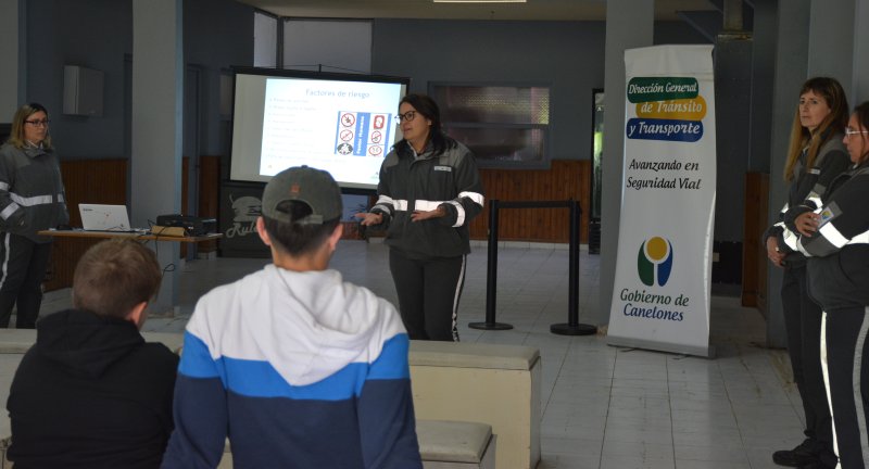 Se desarrolló taller de sensibilización para usuarios de motocicletas en Santa Lucía