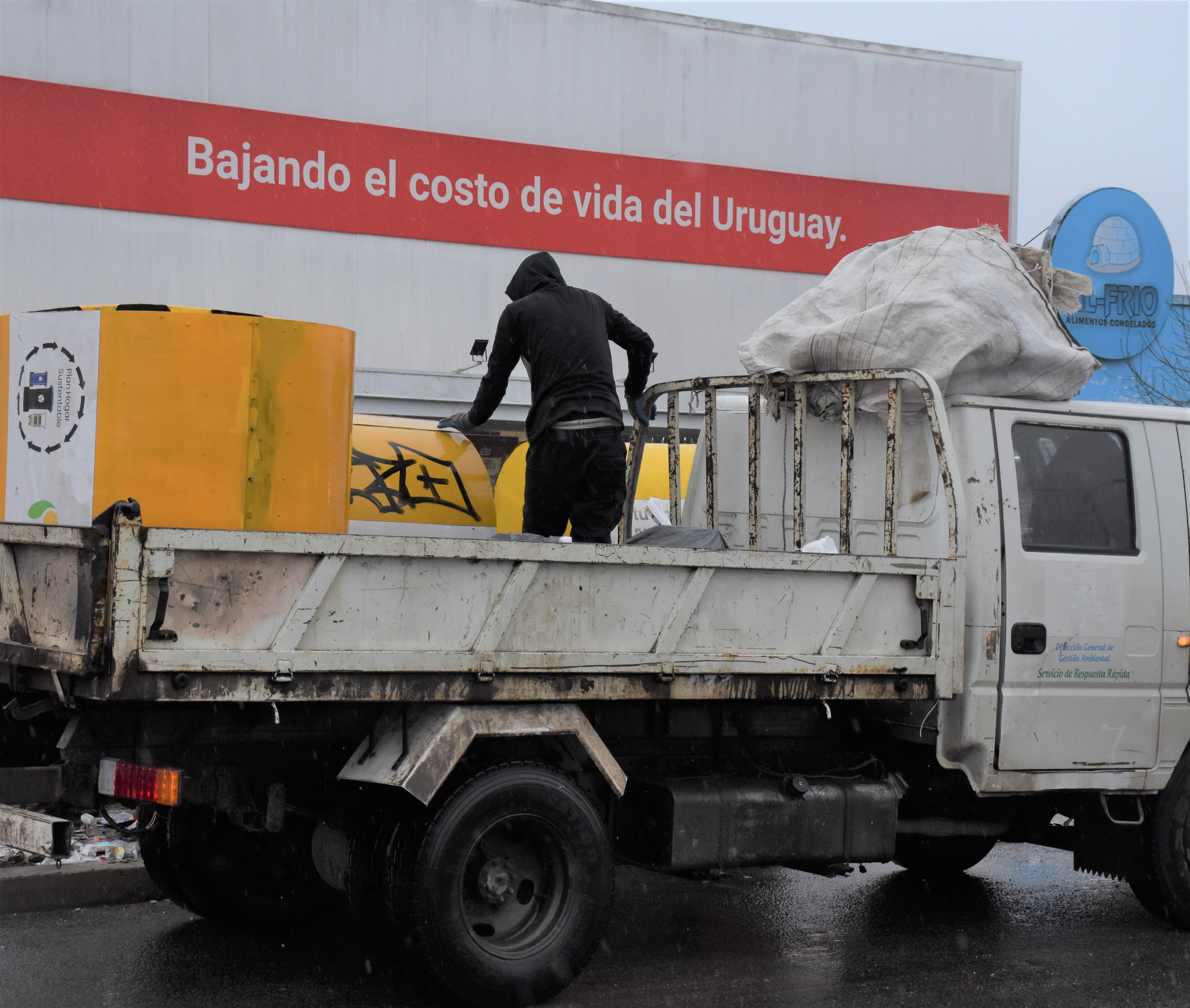 Gobierno de Canelones instaló cuatro nuevos Ecopuntos en Ciudad de la Costa y Nicolich