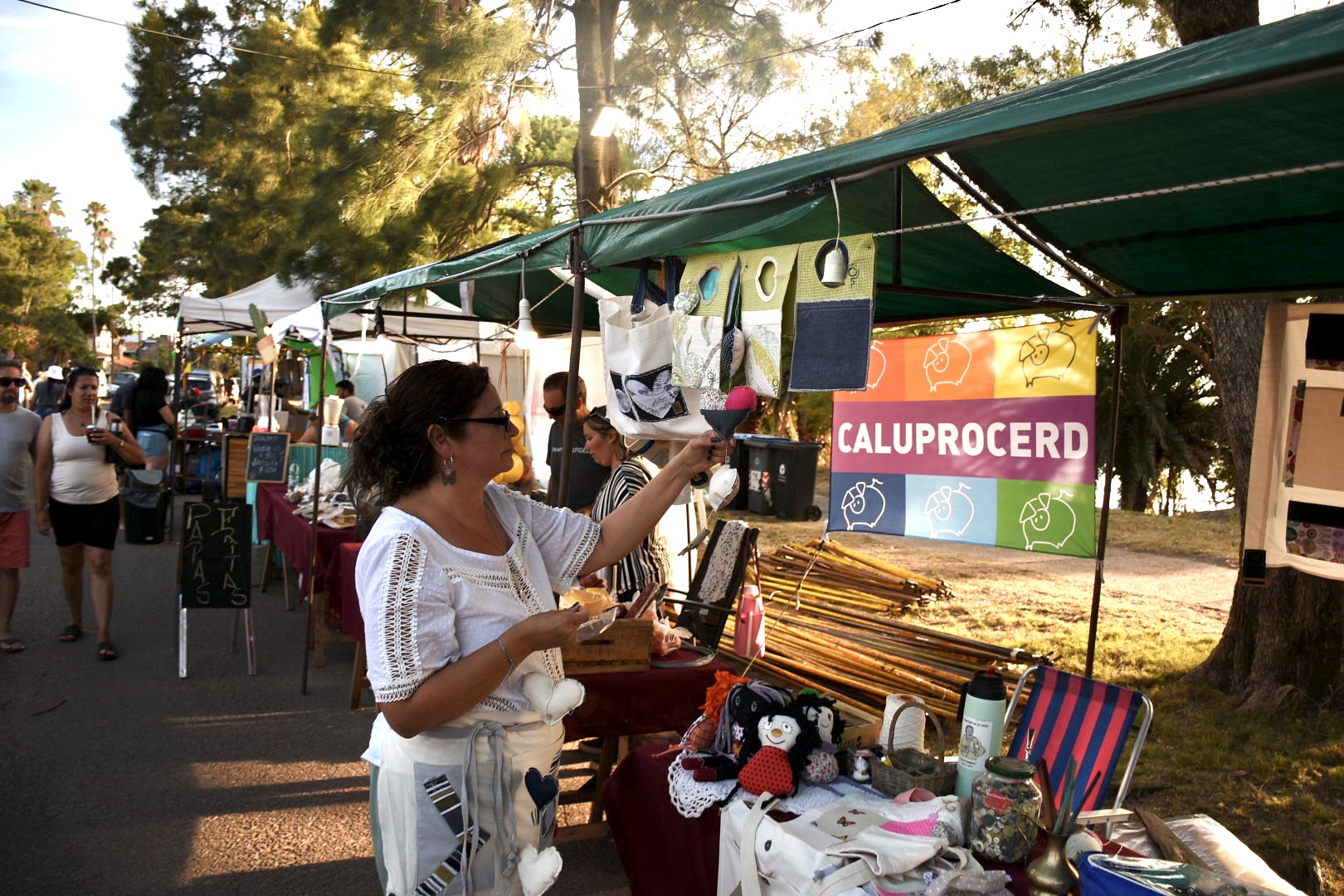 La 18ª Feria de Economía Solidaria se desarrolló en Atlántida con gran concurrencia de público