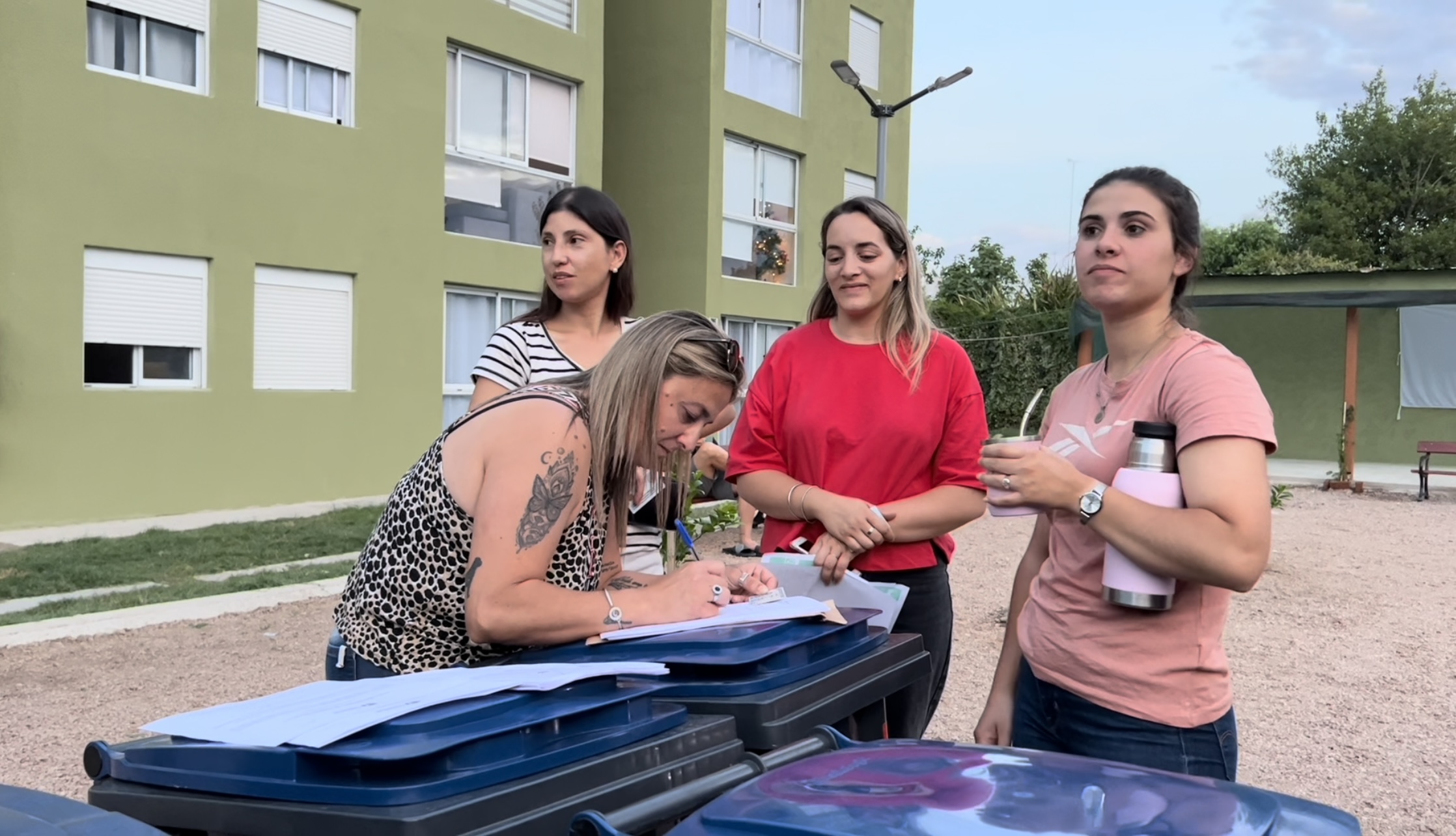 El programa Hogares Sustentables llegó a 35 familias de las viviendas COVITRAUN de Santa Lucía