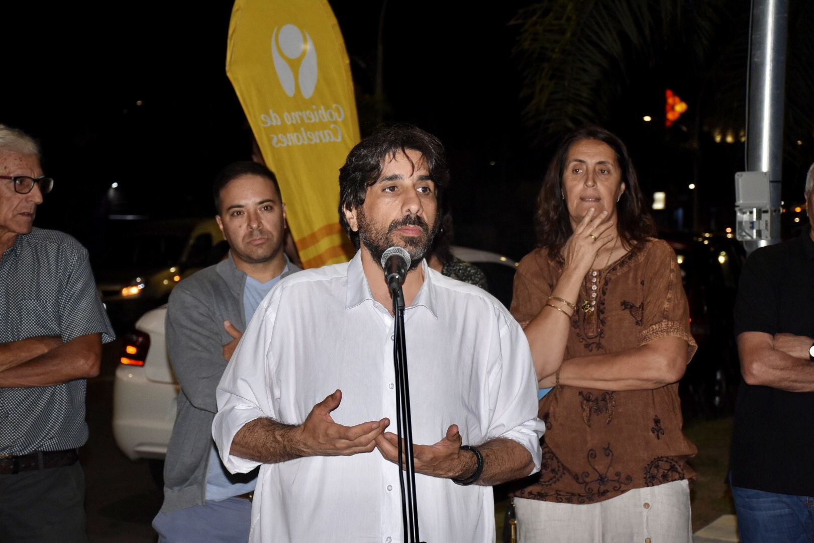 Intendente interino de Canelones, Marcelo Metediera, en la inuaguración de luminarias en Las Piedras