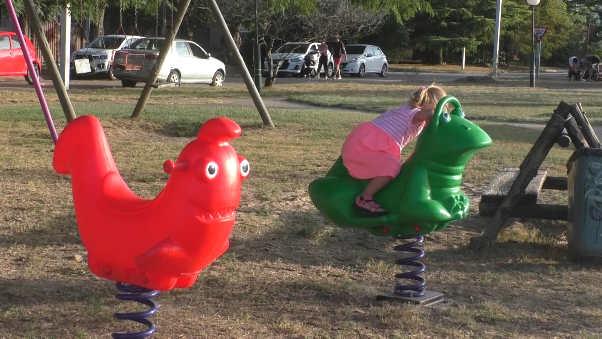 En la plaza Líber Seregni, la más importante de Costa Azul, se instaló un rincón infantil para el disfrute de turistas y lugareños