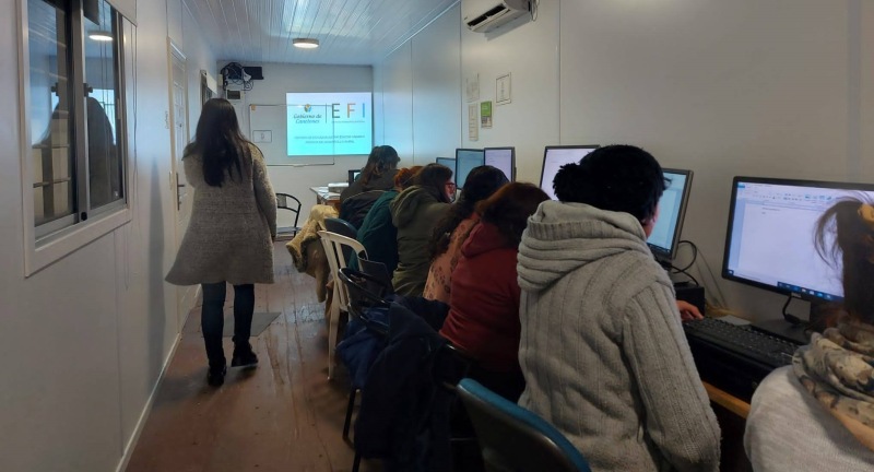 Mujeres rurales se capacitan en Albatización Digital en Aguas Corrientes 