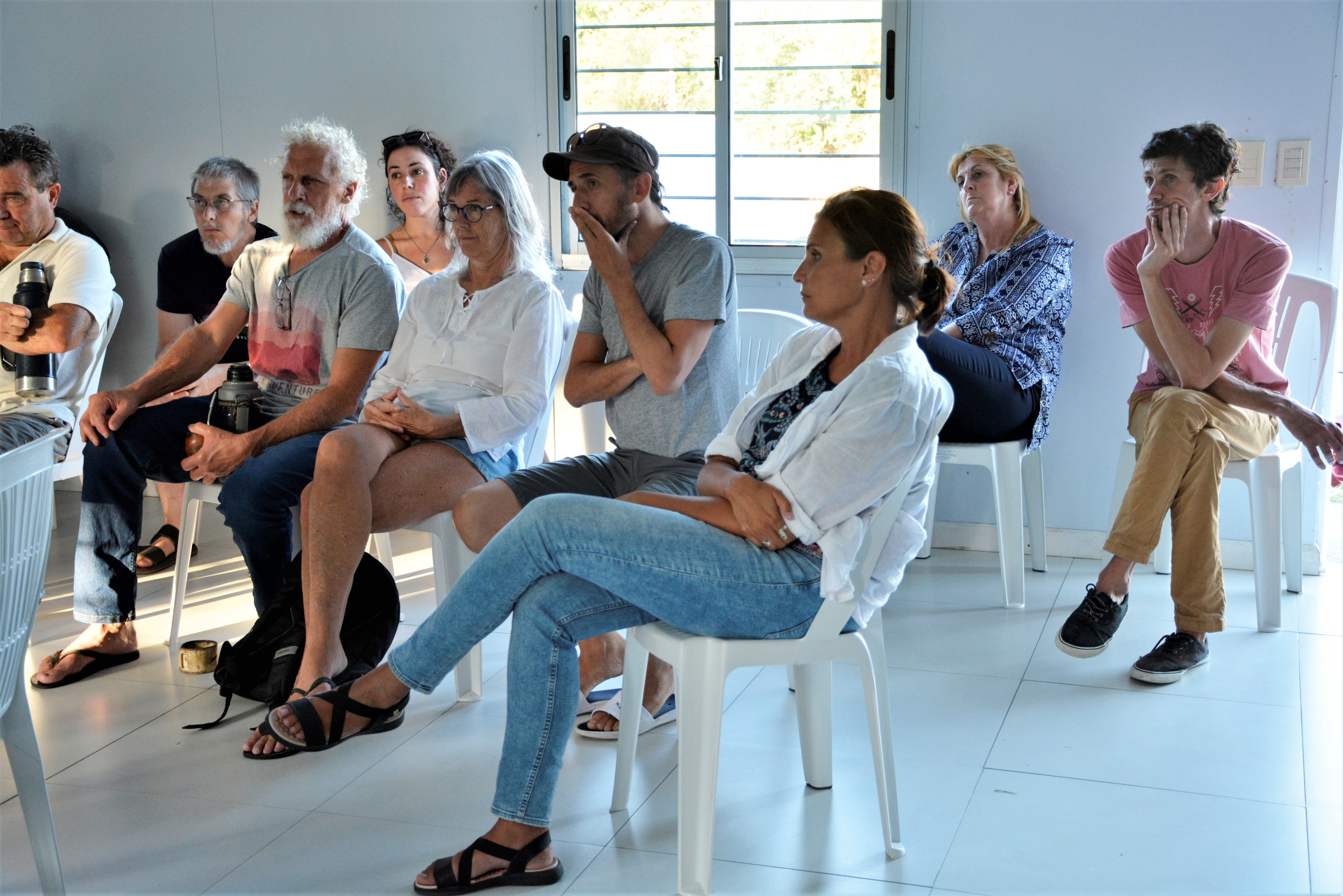 Taller participativo con vecinas y vecinos sobre el plan de desarrollo local de Los Cerrillos