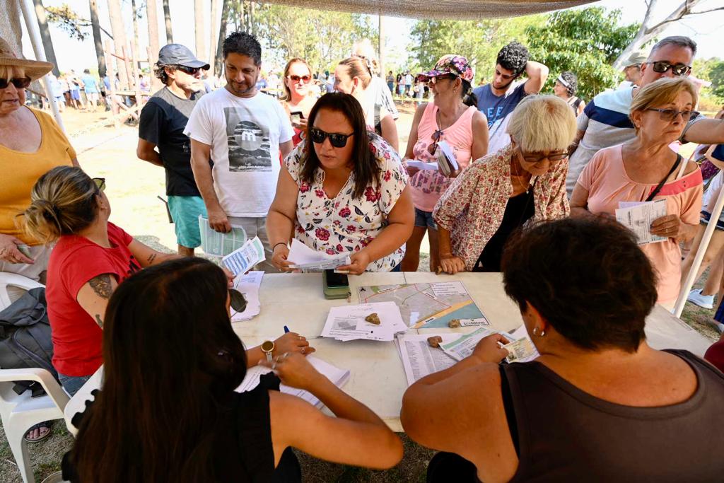 1500 familias de El Pinar ya tienen su contenedor para reciclables y su compostera