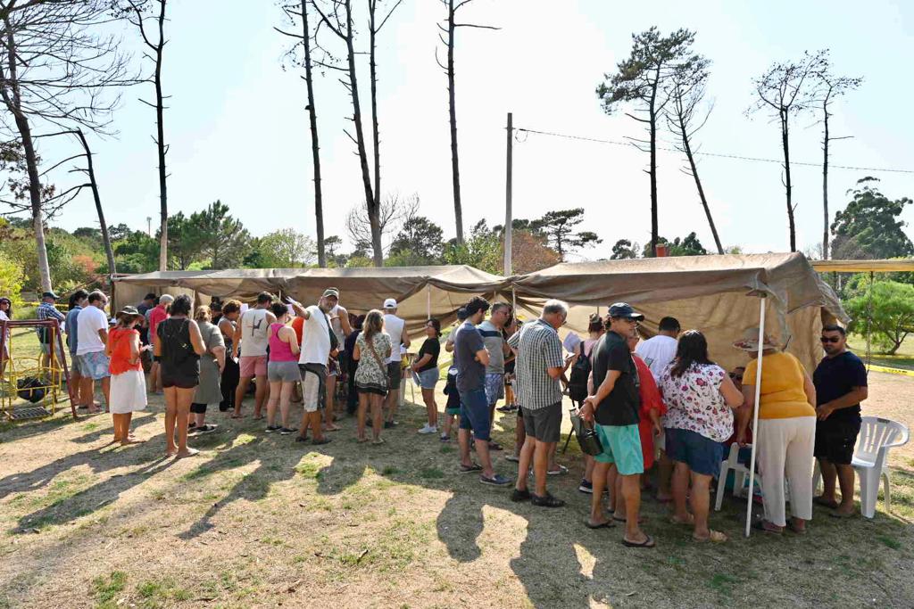 1500 familias de El Pinar ya tienen su contenedor para reciclables y su compostera