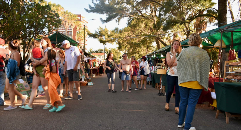 La 18ª Feria de Economía Solidaria se desarrolló en Atlántida con gran concurrencia de público