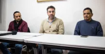 Autoridades hablando en público